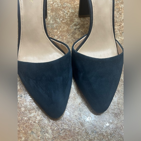 Essex Lane Margery Pump - Picture 7 of 9